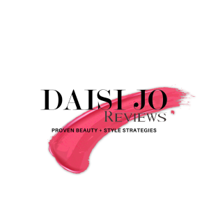 Daisi Jo Reviews Logo