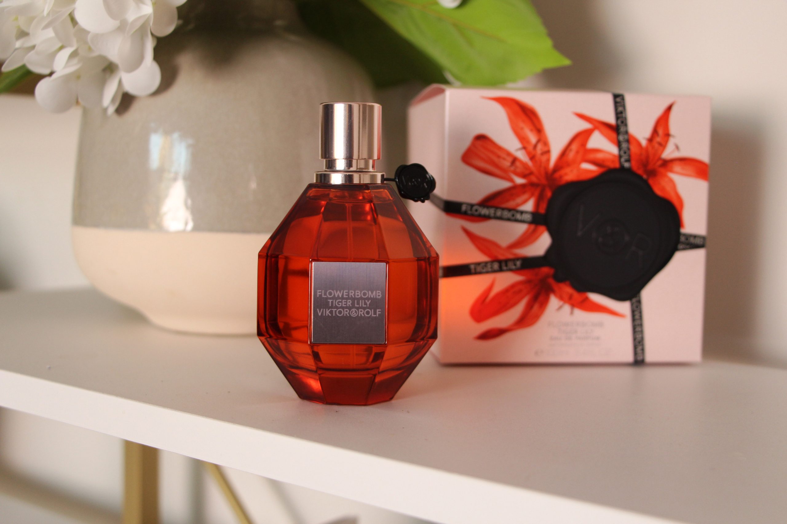 A Tropical Escape in a Bottle: A Review of Viktor & Rolf Flowerbomb Tiger Lily Fragrance