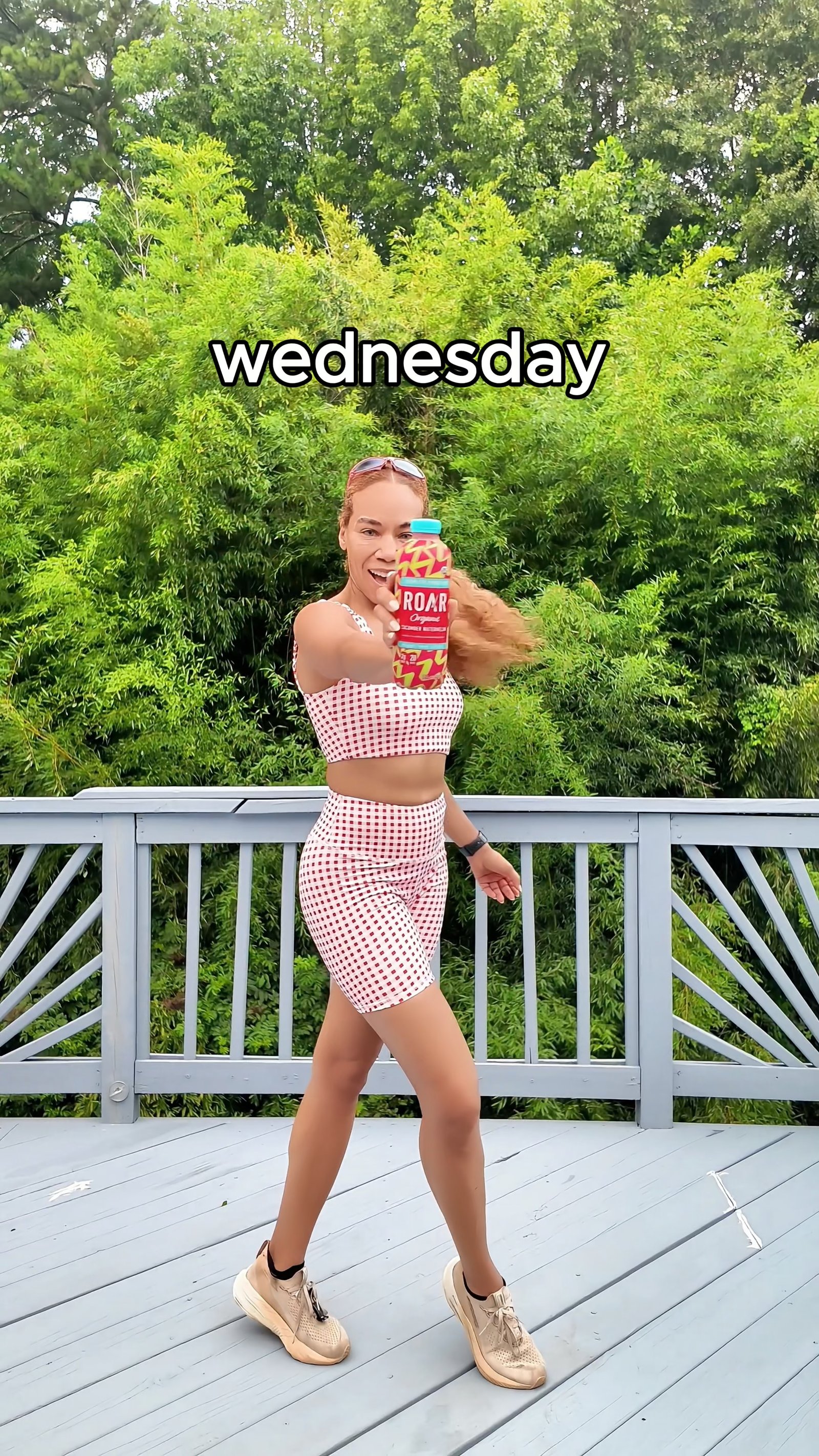 A different running outfit for every day of the week... because the miles don't stop. 🏃🏽‍♀️✨@roarorganicThe one thing that's consistent? Making time to hydrate after every run.Training is important, but recovery matters too—and staying hydrated is one of the simplest ways I support my routine.Here's to another week of showing up, putting in the work, and refueling along the way. 💧#ad #ROAROrganics #Hydration #RunRecovery #DaisiJoReviews