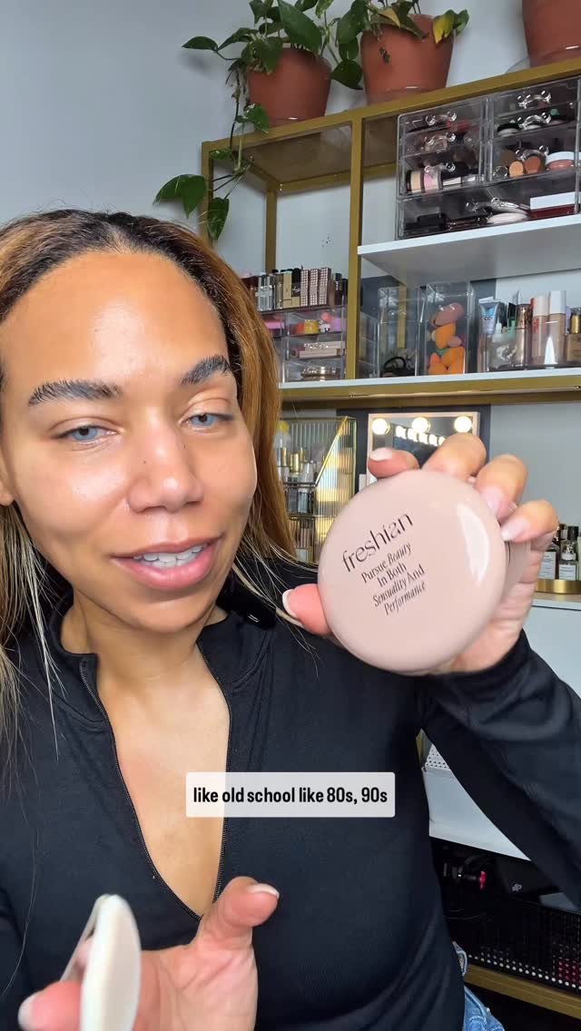 Testing the viral Freshian Egg-Like Cushion in real life 
@freshian.official 

@daisijo tried the Feshian egg-like cushion foundation so you don’t have to and here’s how it turned out! 

Have you tried it yet?